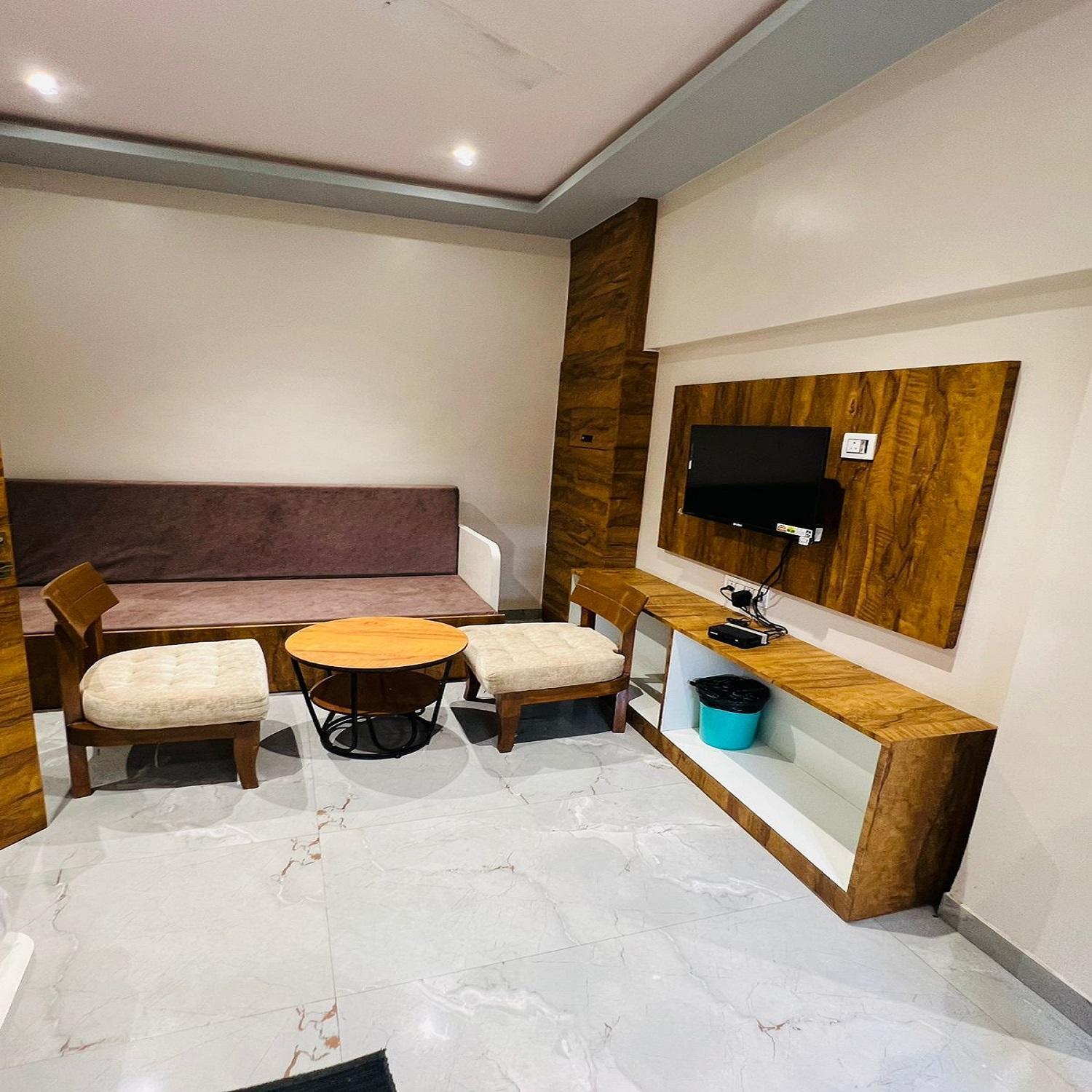 Hotel Pragati Inn アフマドナガル エクステリア 写真